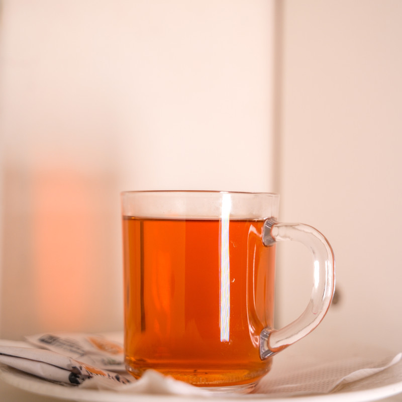 Beverage photography — glass of tea